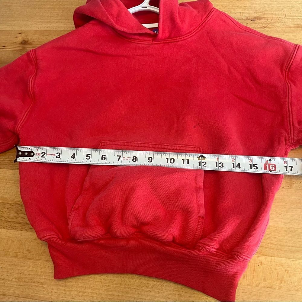 Yeezy kids boys girls red hoodie sweatshirt size small 6-7 pullover - Picture 3 of 10
